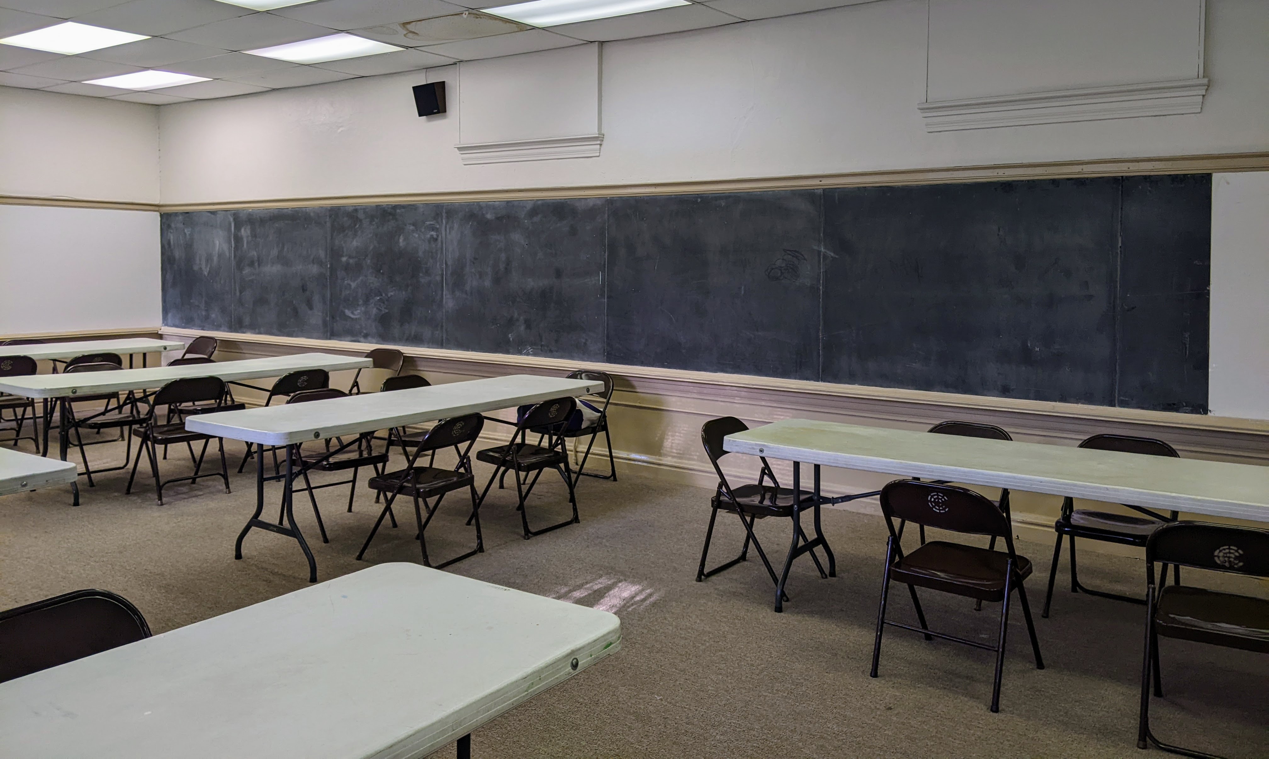 Returning to School While Living Abroad: Starting My Master’s Overseas
